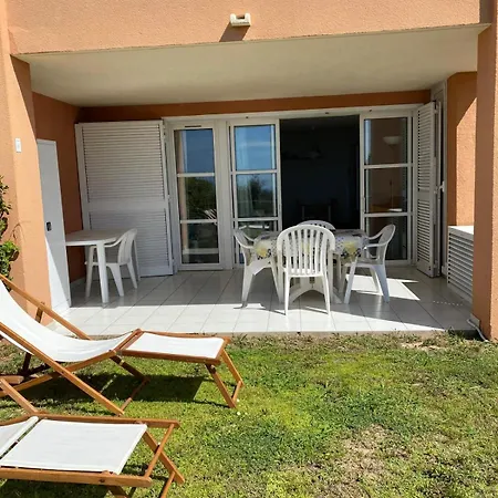 Les Petits Princes Apartment *