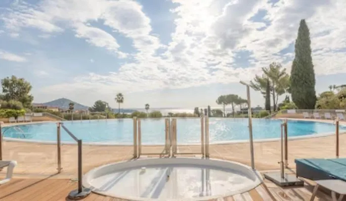 Les Petits Princes Apartment *